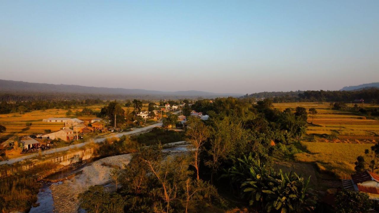 Shanta Ghar A Rustic Guesthouse Chitwan Exterior photo