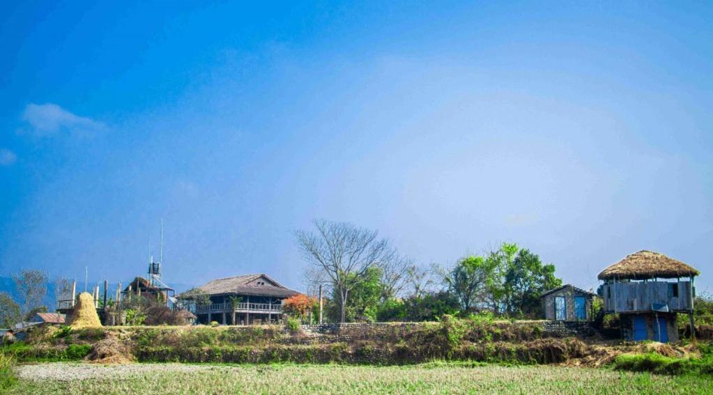 Shanta Ghar A Rustic Guesthouse Chitwan Exterior photo